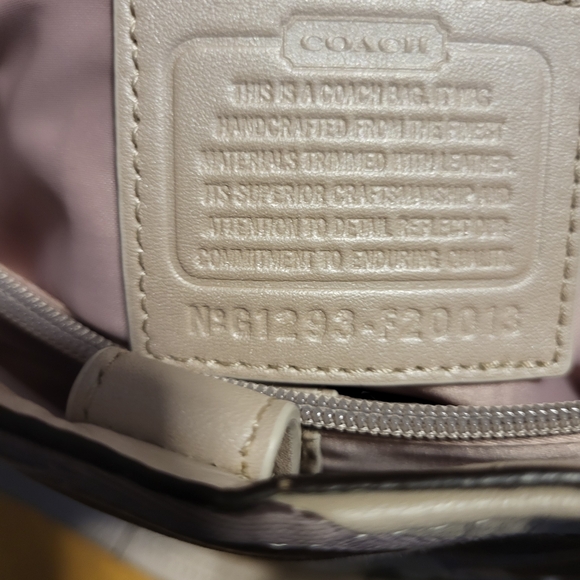 Coach Inlaid Patchwork Leather Chain Tote Bag. Rare Color Scheme. - Picture 6 of 8